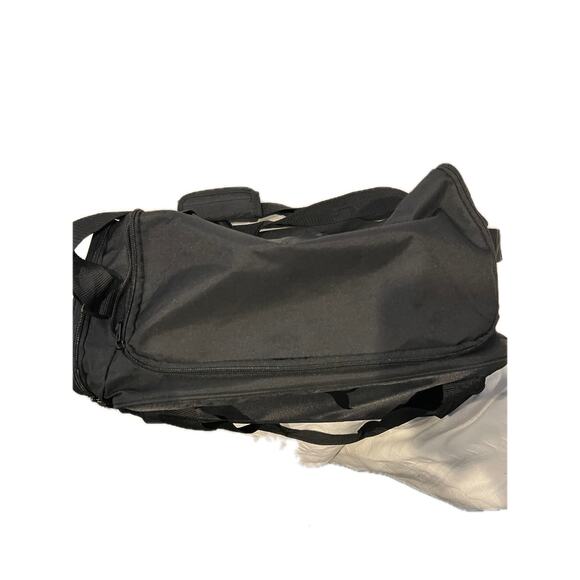 Puma Training Black White Duffel Bag 20"x10"x10" - Picture 2 of 6